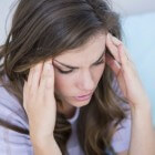 Migraine: symptomen, oorzaken, behandeling en complicaties