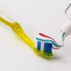 Stoppen met tandpasta te gebruiken