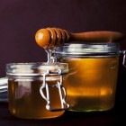 Wondzorg: Werken met honing en honingzalf