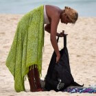 De pareo: veelzijdig kledingstuk voor op het strand