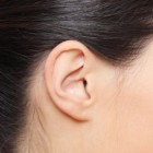 Tinnitus: pieptoon of oorzuizen. Is het te genezen?