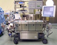 Een hart-long machine, gebruikt in de operatiekamer. / Bron: Jrg Schulze, Wikimedia Commons (CC BY-SA-3.0)