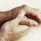 Pijn In De Handen Of Pijnlijke Hand: Oorzaken Van Handpijn | Mens En  Gezondheid: Aandoeningen