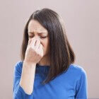 Droge neus: oorzaken en droog neusslijmvlies verhelpen
