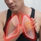 Pijn op de longen: bij diep inademen of pijn met hoesten