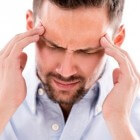Warmtehoofdpijn: oorzaken en symptomen hoofdpijn door warmte