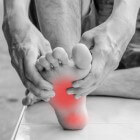 Gevoelige voeten: oorzaken en symptomen van gevoelige voet