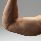 Verharde spieren: symptomen en oorzaken van spierverharding
