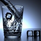 Twee liter water per dag drinken is niet nodig