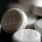 Paracetamol: bijwerkingen, dosering, alcohol en coffeïne