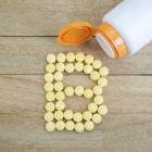 Doe mee Nauwgezet Zaklampen Vitamine B-tekort: symptomen haaruitval, huiduitslag en moe | Mens en  Gezondheid: Gezonde voeding