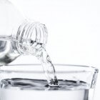 Water drinken: gezondheidsvoordelen voldoende water drinken