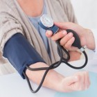 Wat te doen bij hoge bloeddruk? Behandeling & tips