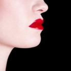 Hoekige cheilitis: Irritatie aan mondhoeken van lippen