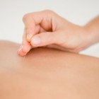 PMS behandelen met acupunctuur en relaxatie