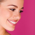 Mooie tanden met cosmetische of esthetische tandheelkunde