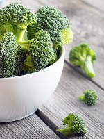 Broccoli vermindert het risico op darmkanker / Bron: Istock.com/canyonos