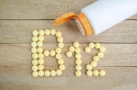 Kortademigheid door vitamine B12-tekort / Bron: Istock.com/NatchaS