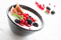 Magere yoghurt met besjes / Bron: Einladung Zum Essen, Pixabay
