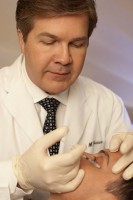 Botox-injecties / Bron: Dr. Braun from Vancouver, Canada, Wikimedia Commons (CC BY-SA-2.0)