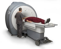 MRI-scan bij leverkanker / Bron: Istock.com/© james steidl
