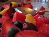 Rood fruit / Bron: Marisa DeMeglio - NYC, USA, Wikimedia Commons (CC BY-2.0)